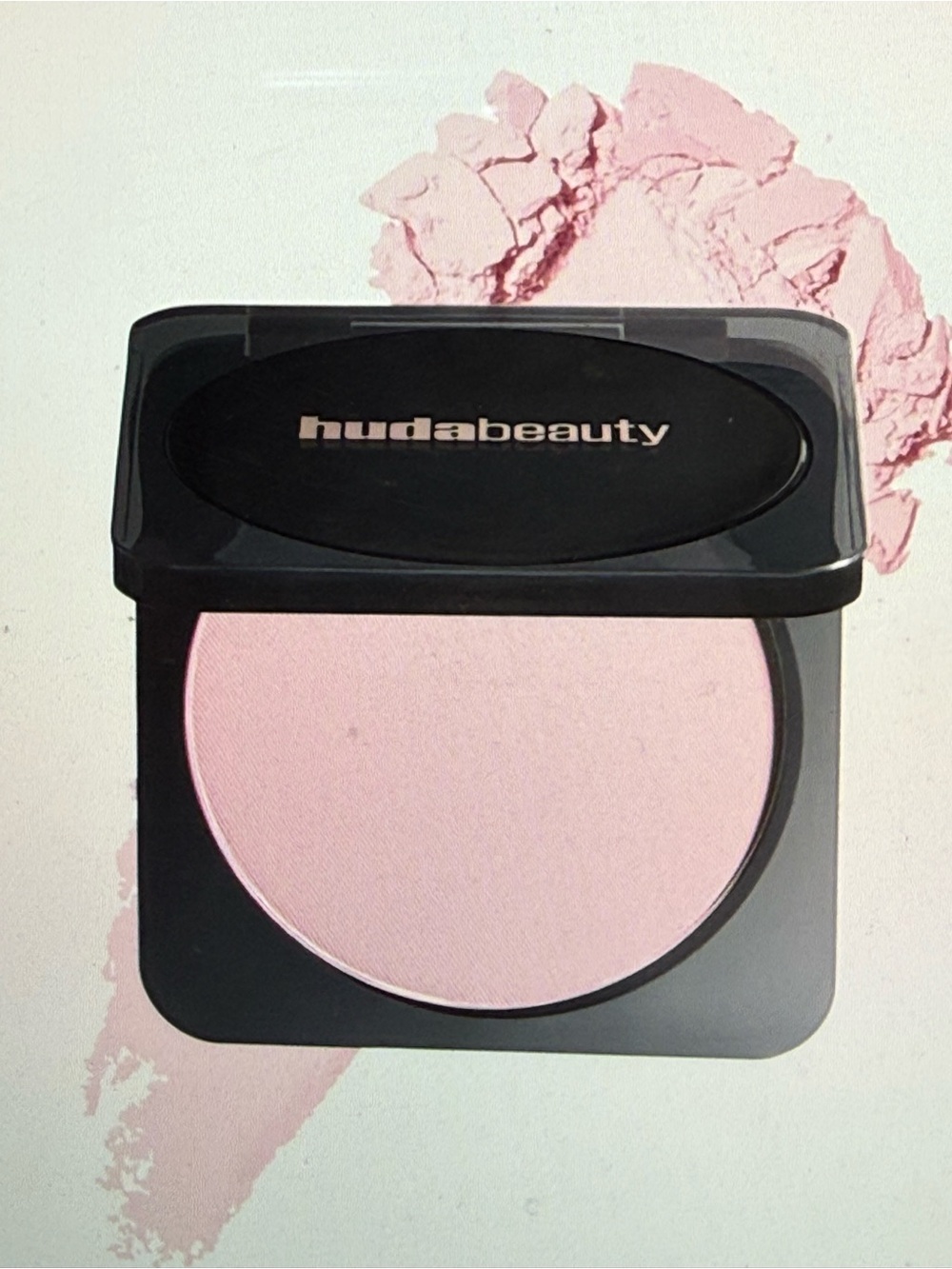 HUDA BEAUTY Easy Bake Matte Pressed Powder - New Ube Birthday Cake Finish